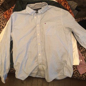 Tommy Hilfiger Button Up
